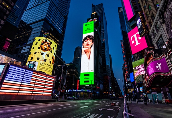 Zoe Gotusso: De Córdoba a Times Square. Elegida por Spotify para representar a las mujeres argentinas